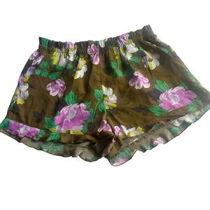 Aerie Women's Brown and Pink Tropical Print Shorts Size M NWOT